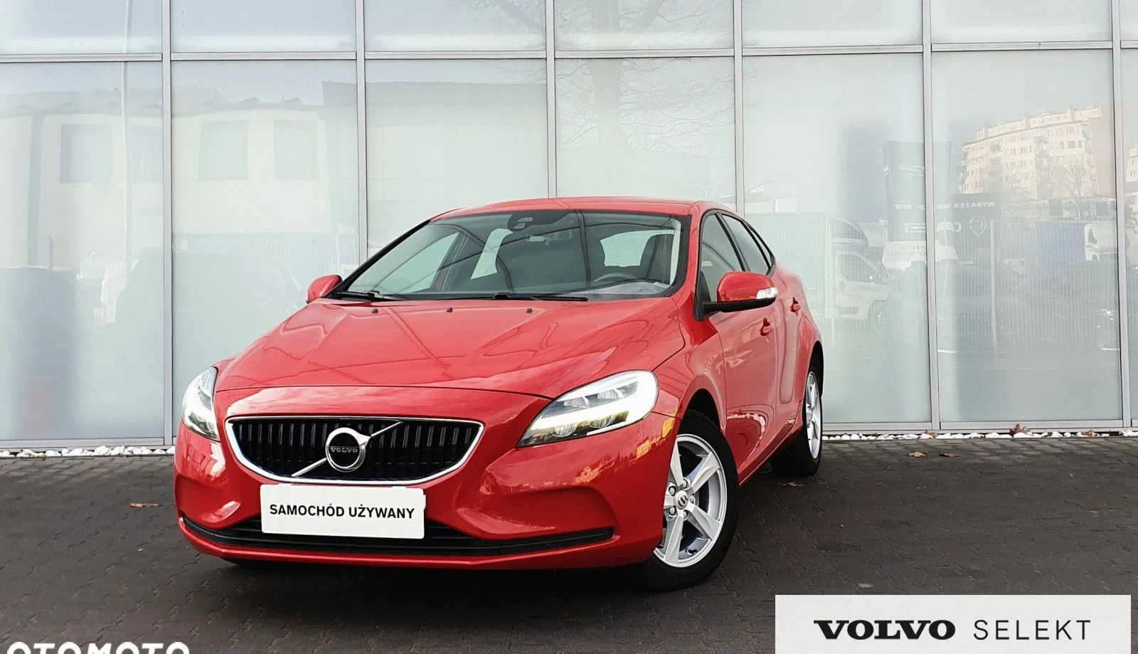 volvo Volvo V40 cena 59900 przebieg: 190800, rok produkcji 2018 z Chojnice